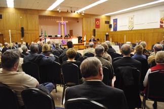 Bishop Lawrence leads workshop